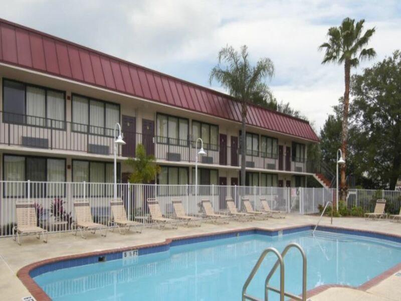 Econo Lodge Palm Harbor - Clearwater ภายนอก รูปภาพ