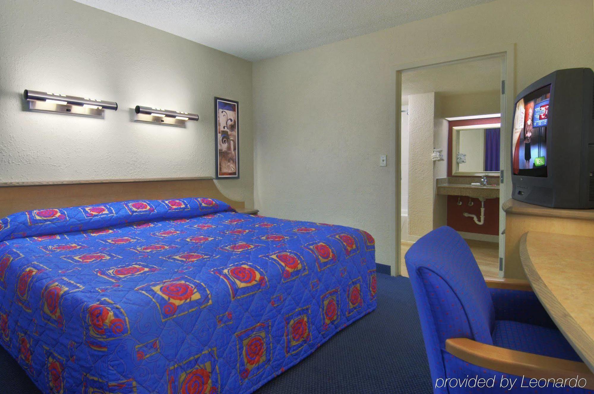 Econo Lodge Palm Harbor - Clearwater ภายนอก รูปภาพ