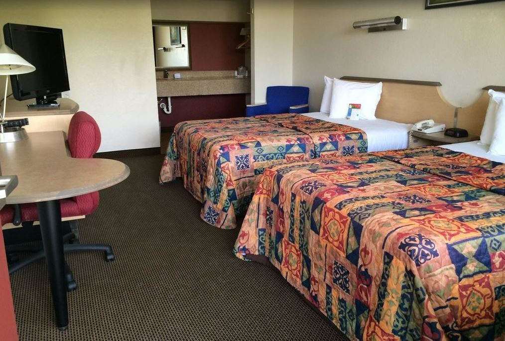 Econo Lodge Palm Harbor - Clearwater ห้อง รูปภาพ
